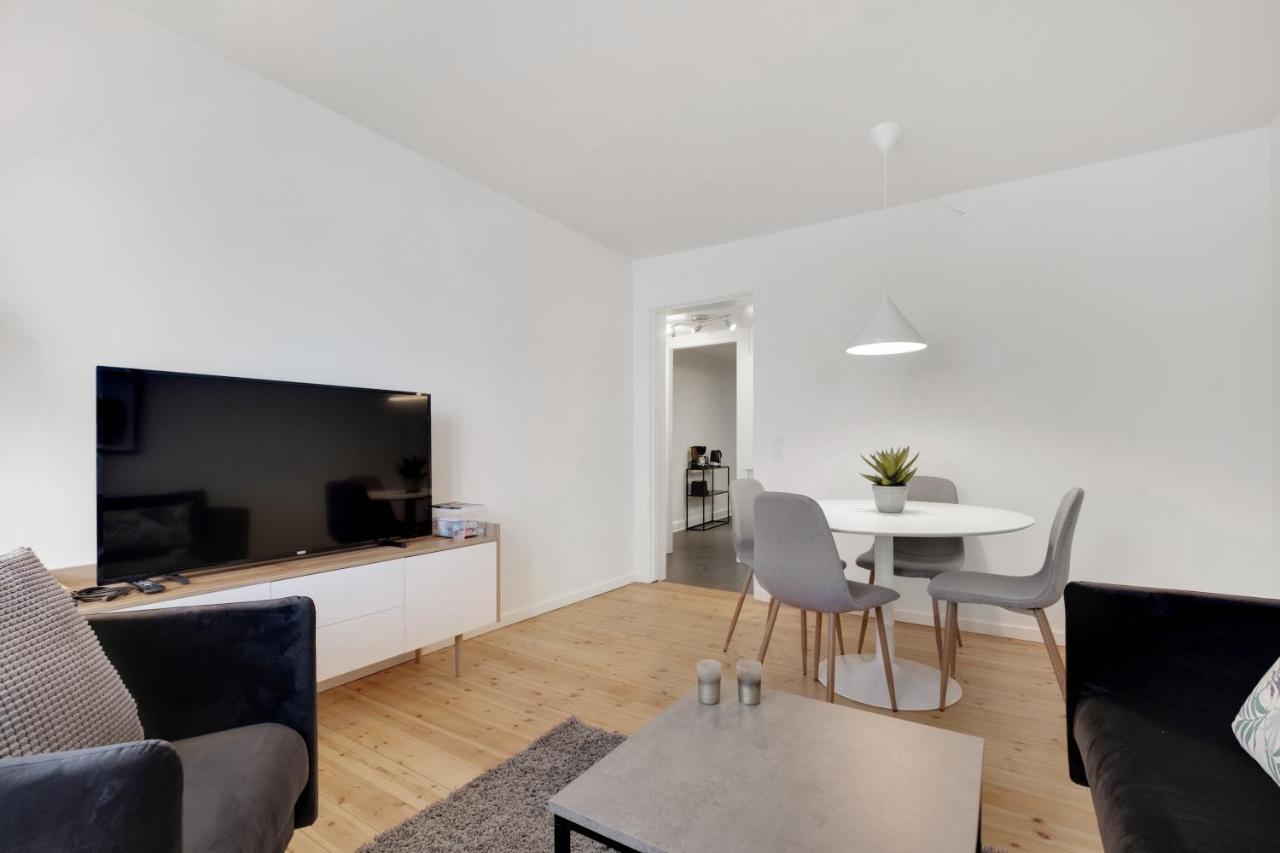 Apartment Bright In Elegant Osterbro *